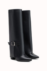 Bottes hautes talons carrés bouts pointus à rabats et boucles