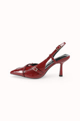 Escarpins Slingback vernis plissés à brides croisées