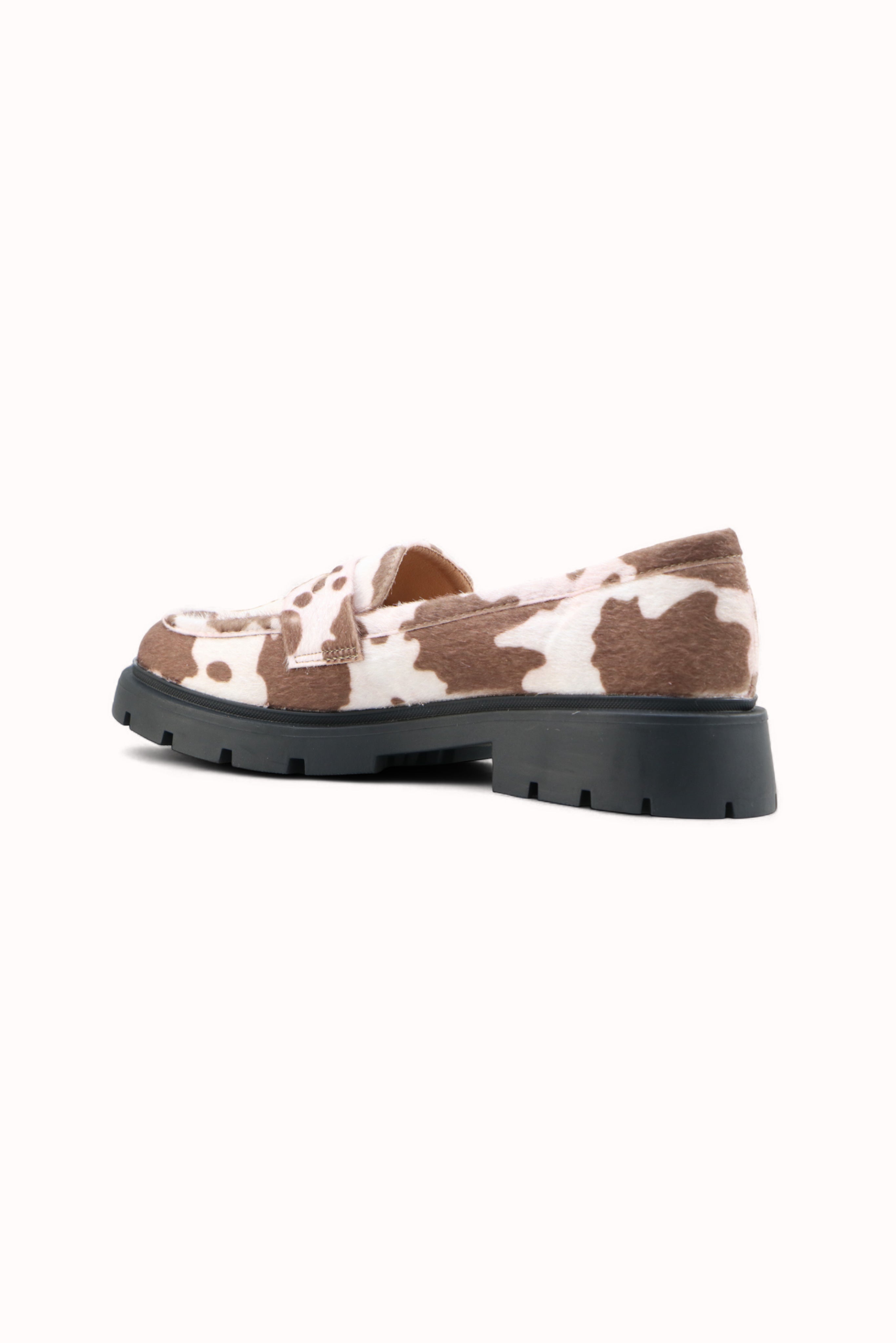 Mocassins simili semelle crantée