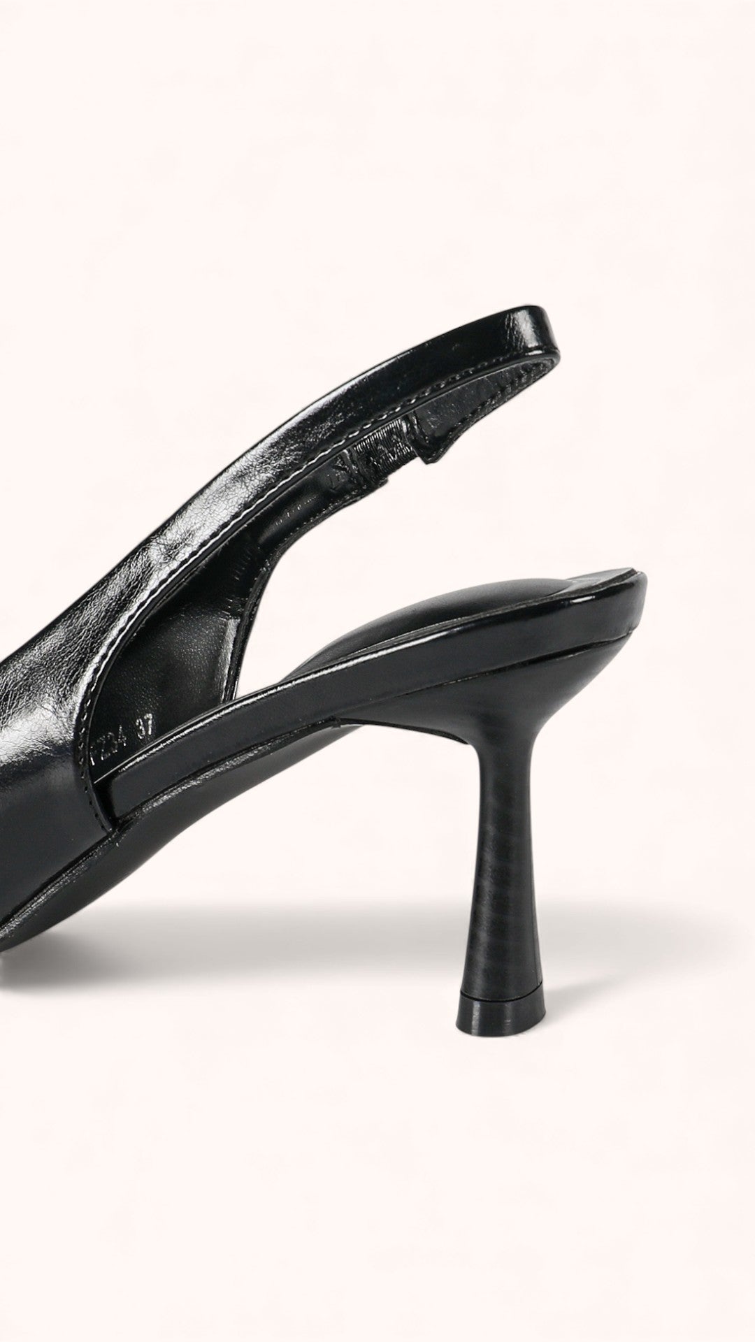 Escarpins Slingback vernis plissés