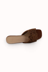 Mules à talon carré ornée d'une fleur en Raphia Crochet - Marron