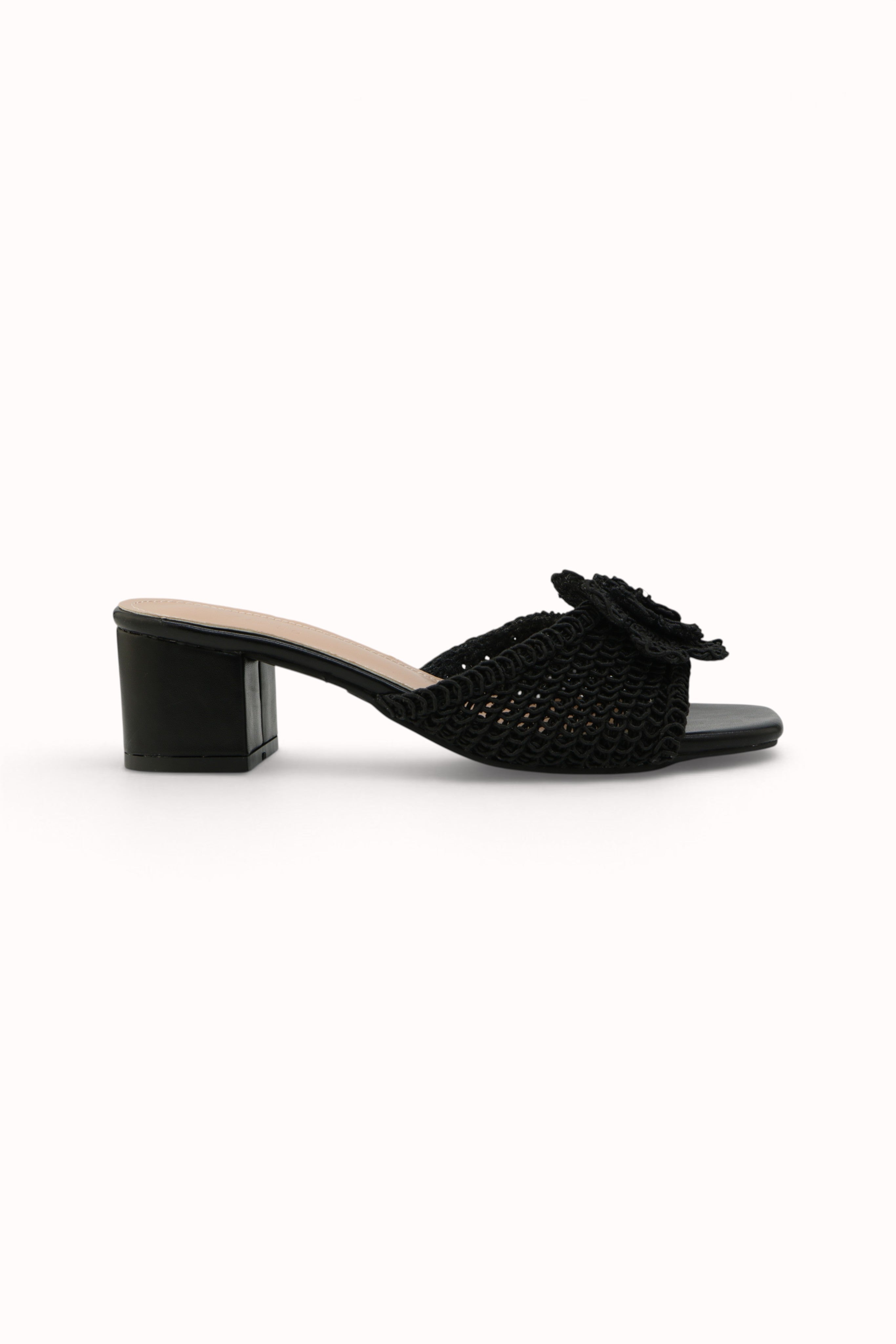 Mules à talon carré ornée d'une fleur en Raphia Crochet - Noir